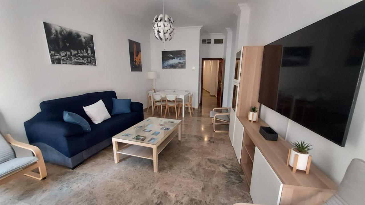 Piso En El Centro De Antequeraアパートメント エクステリア 写真